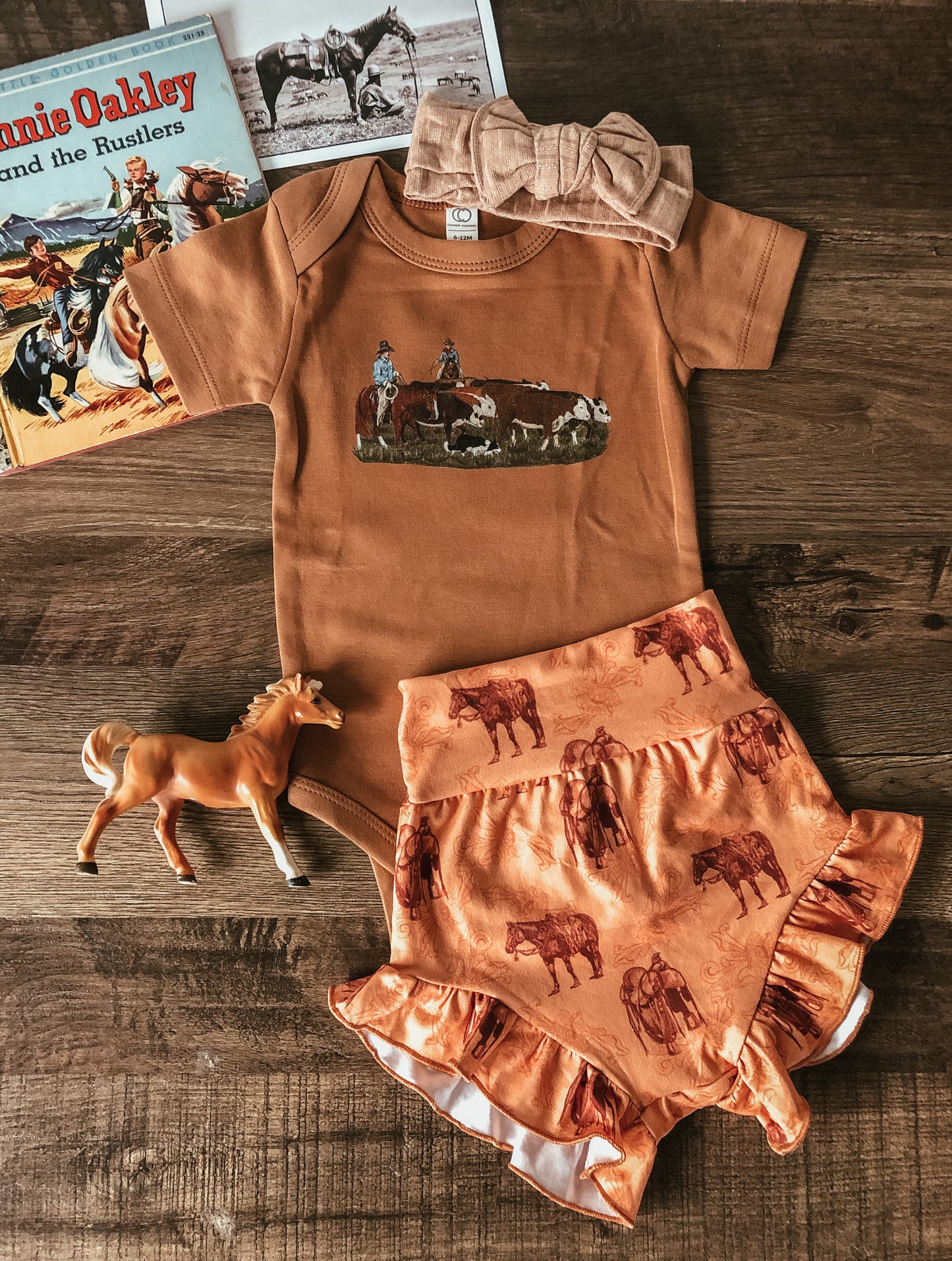 Ranch Horse Ruffle Bummies (Baby)