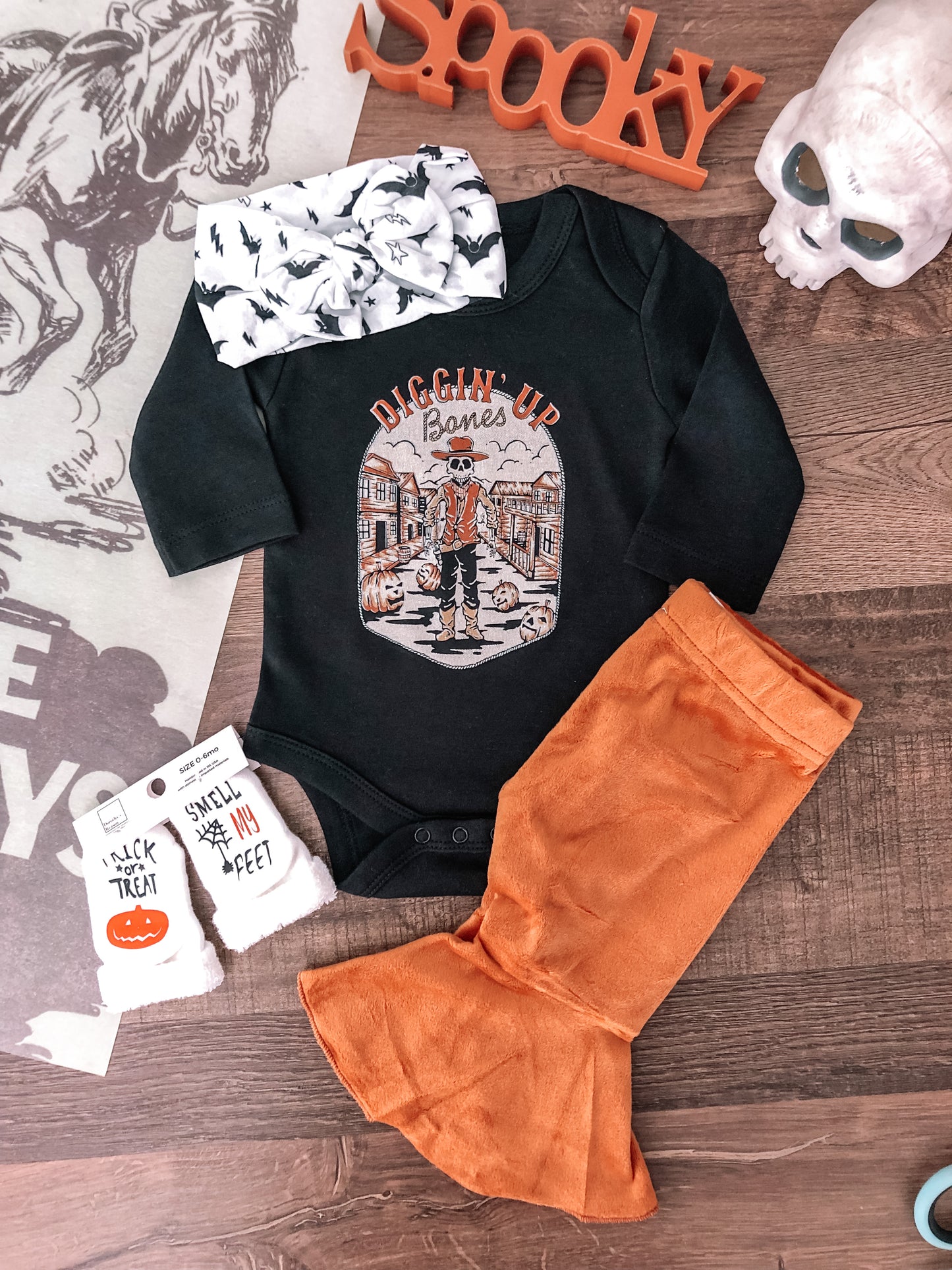 Diggin' Up Bones (Baby, Toddler, & Youth)