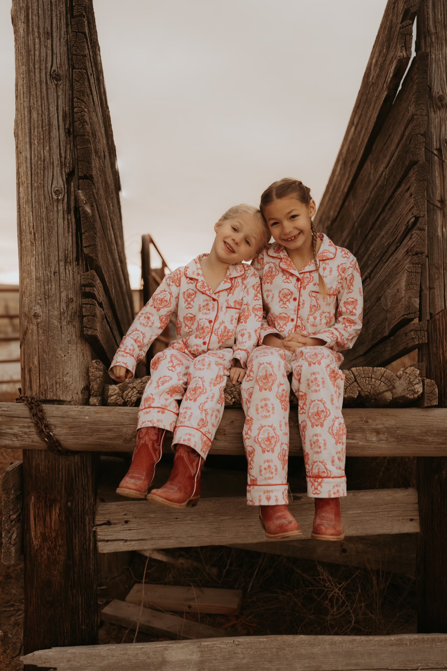 Heartland Loves Cowboy's Button-Down Pajamas (Toddler & Youth)